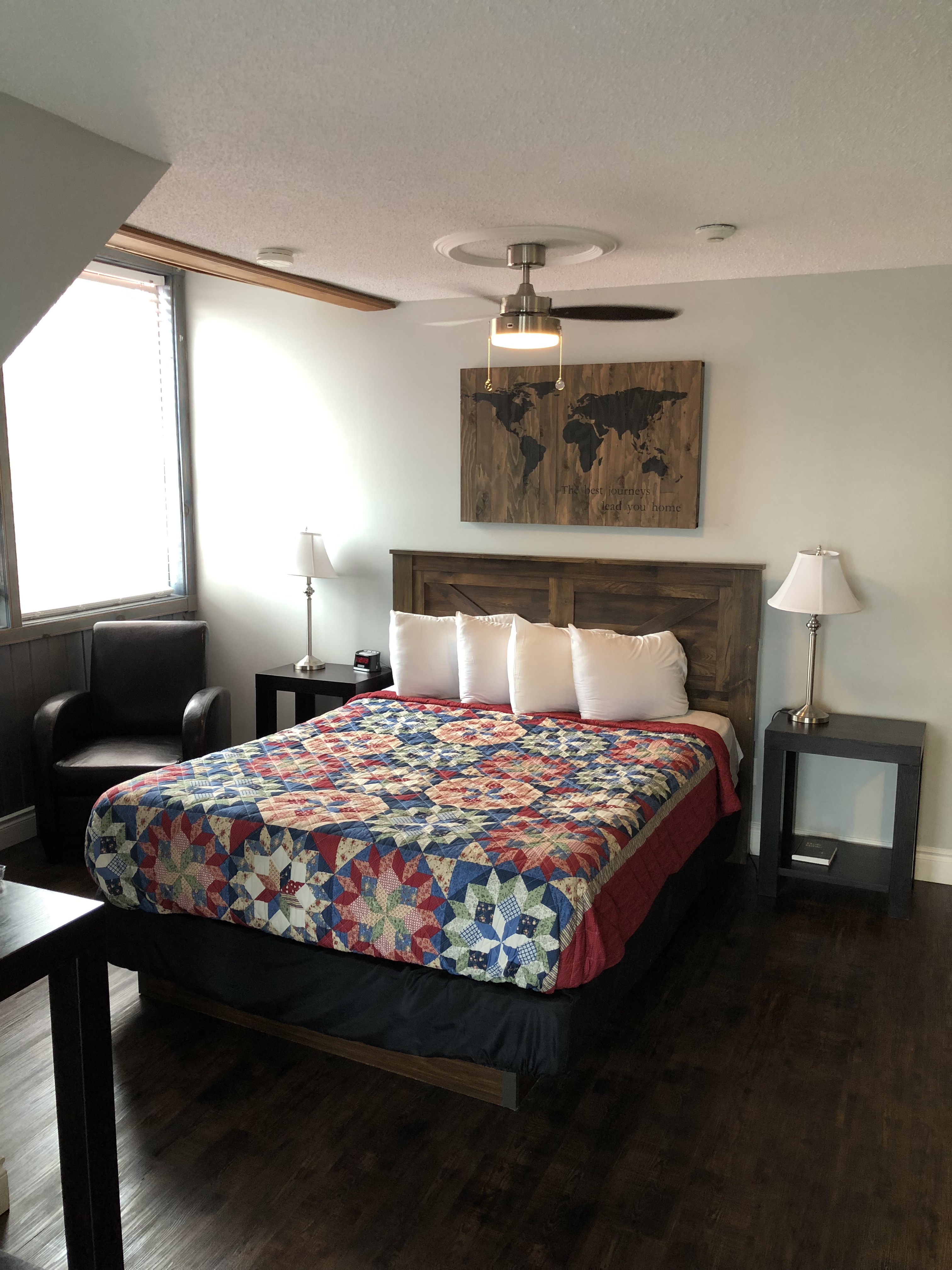 Room 10 bed