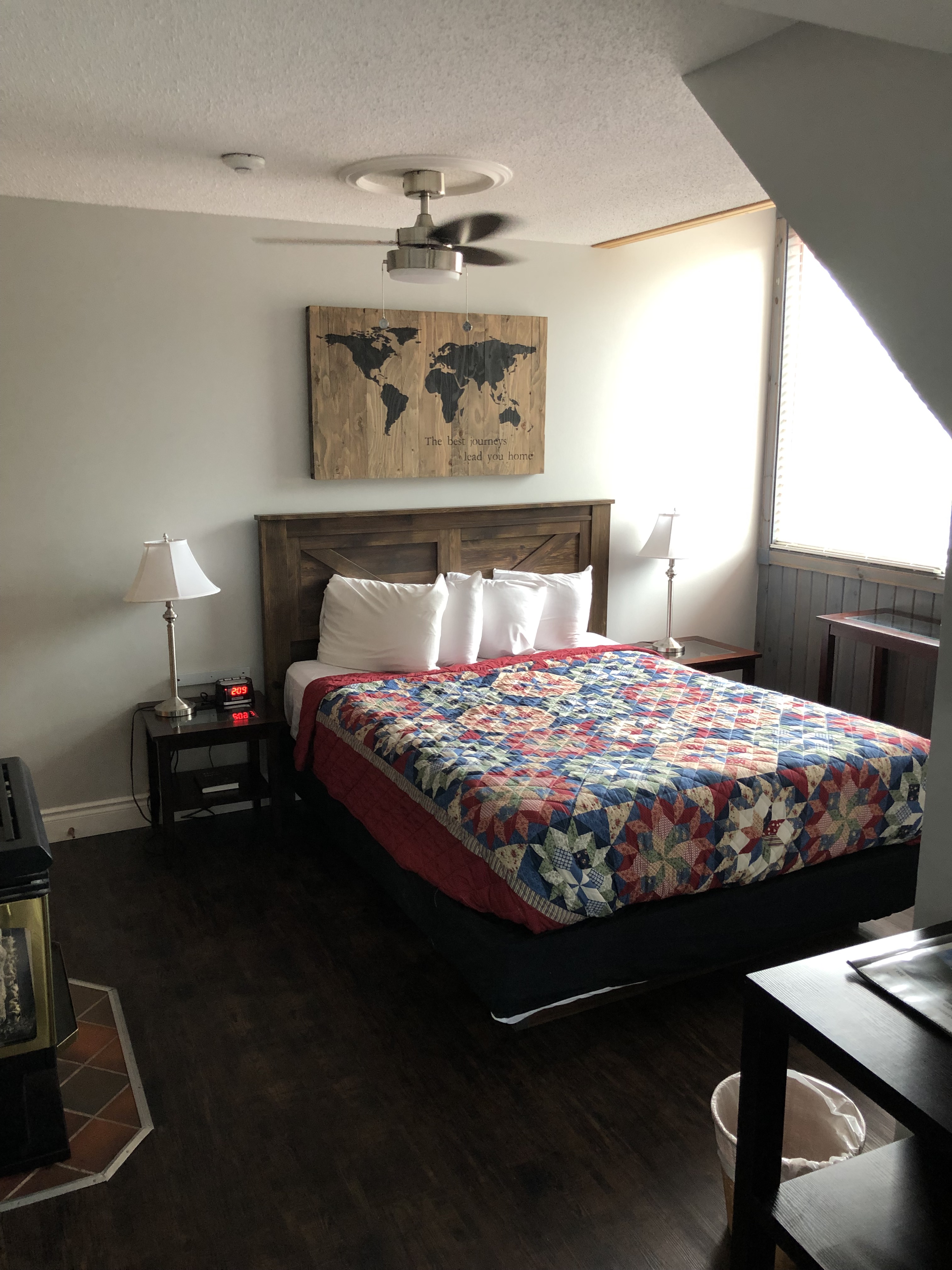 Room 11 bed